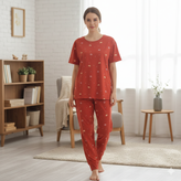 ست تیشرت و شلوار زنانه نخ و پنبه اعلا، لباس راحتی زنانه، لباس خانگی، تیشرت شلوار نخی، ست اسپرت زنانه، لباس راحت و سبک، خنک و تنفسپذیر، سایز 36 تا 42، دوخت باکیفیت، مناسب منزل و استفاده روزمره