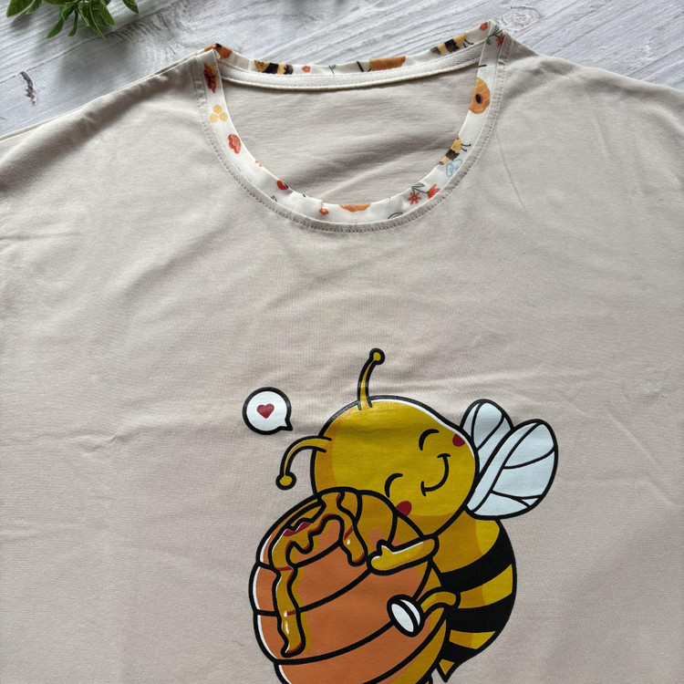 ست تیشرت شلوار زنانه پنبهای آستین سهربع طرح زنبور