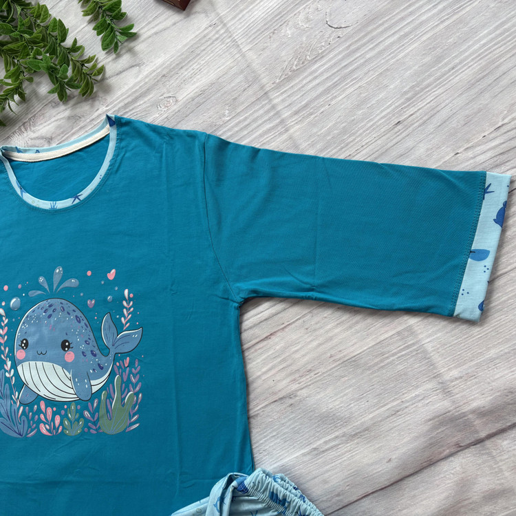 ست تیشرت شلوار زنانه پنبهای آستین سهربع طرح نهنگ