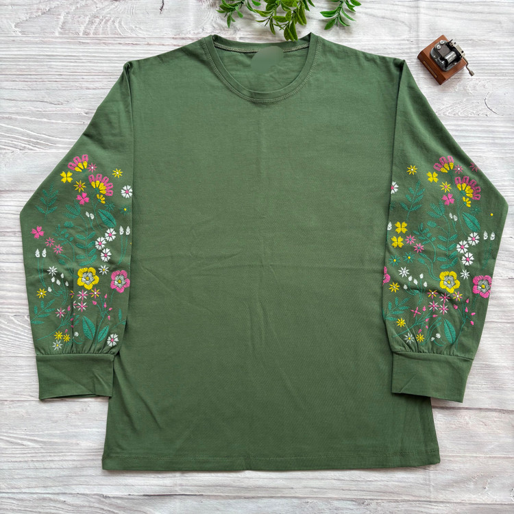 بلوز زنانه آستین بلند پفکی چاپی جنس نخ و پنبه سبز زیتونی