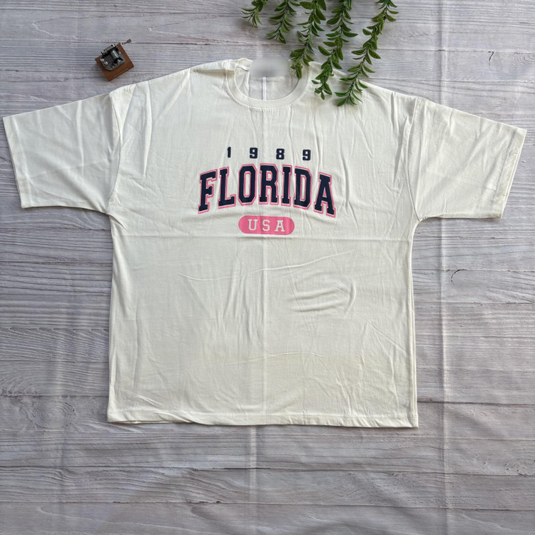 تیشرت زنانه لش باکسی FLORIDA چاپ پفکی فری سایز، جنس پنبه سوپر درجه یک – مناسب سایز ۴۲ تا ۵۶ شیری