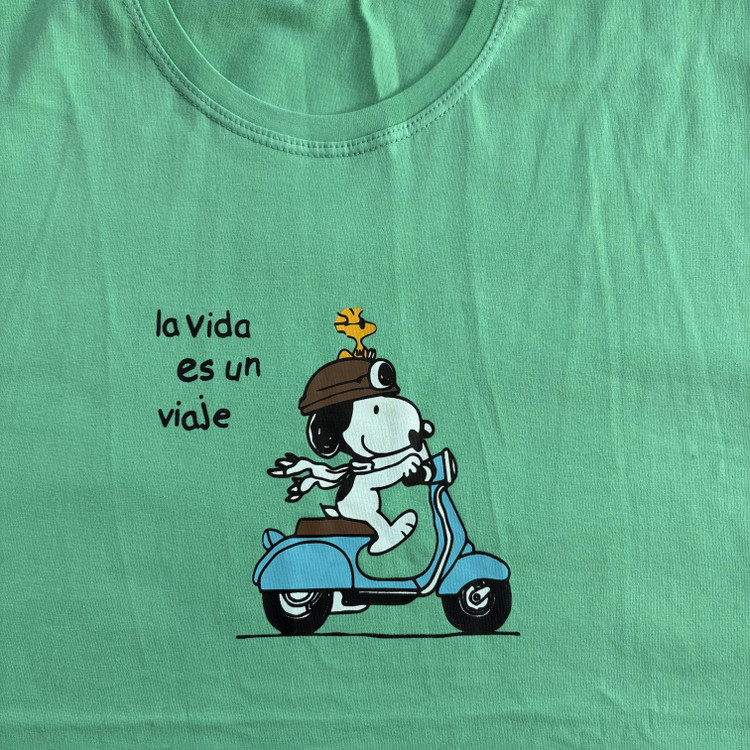 تیشرت زنانه طرح Snoopy جنس پنبه سوپر گرم بالا فری سایز سایز ۳۶ تا ۴۶ سبز کم رنگ