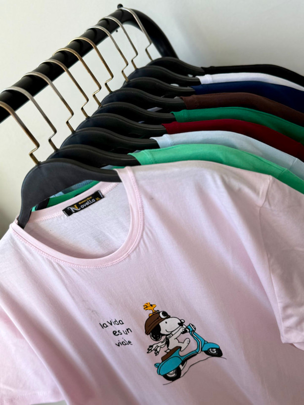 تیشرت زنانه طرح Snoopy جنس پنبه سوپر گرم بالا فری سایز سایز ۳۶ تا ۴۶